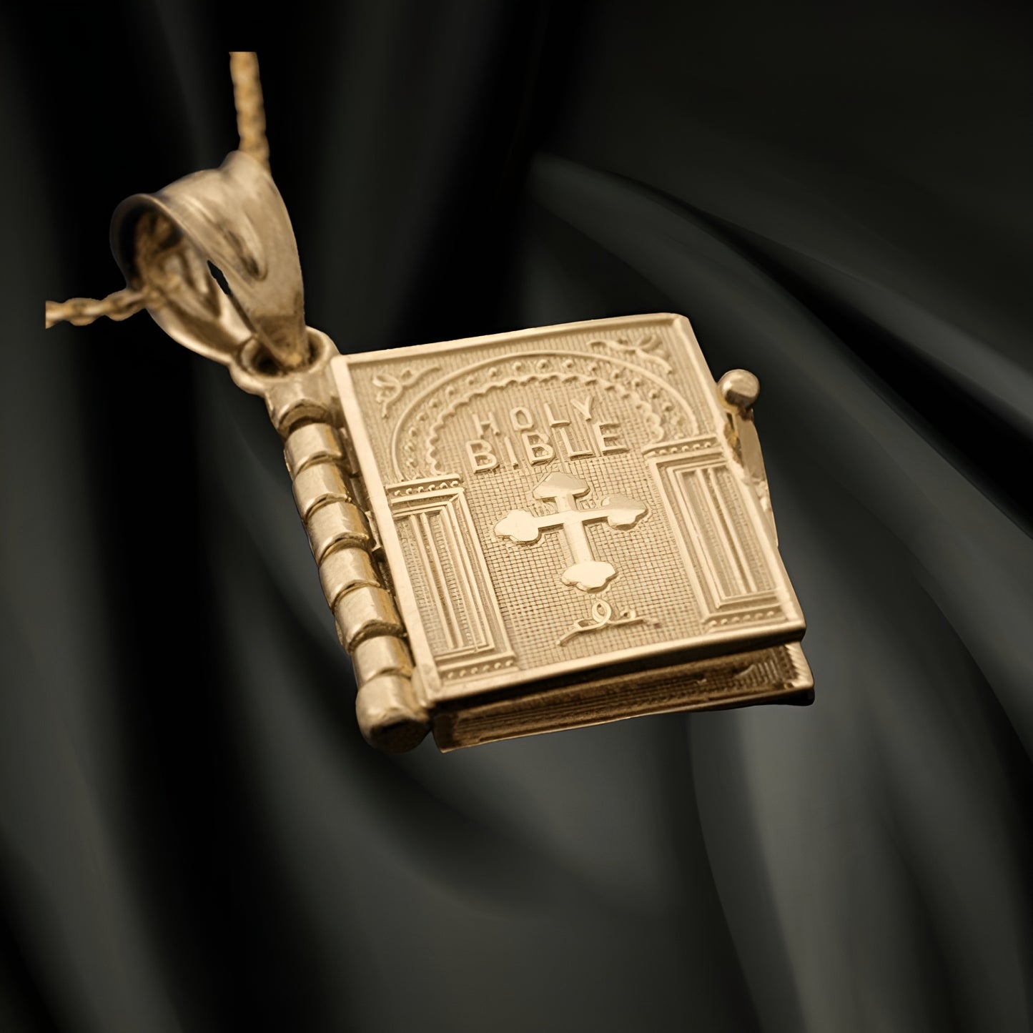 Sacred Lord's Prayer Bible Pendant